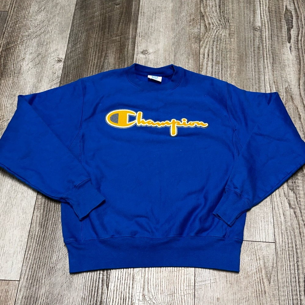 Vintage blue Champion crewneck orange patch embroidered Med sweatshirt